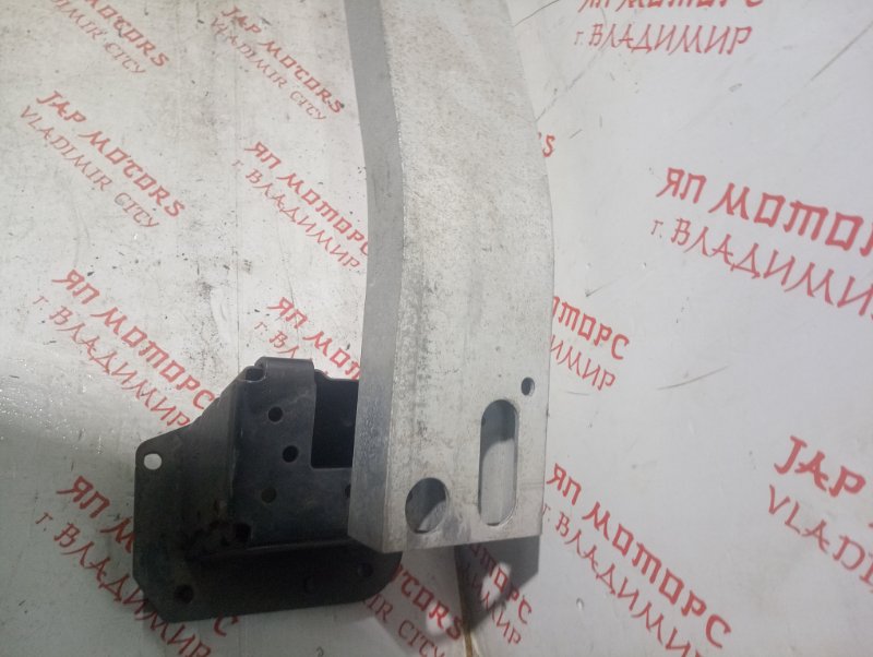 Усилитель бампера, 5000 рублей, Владимир