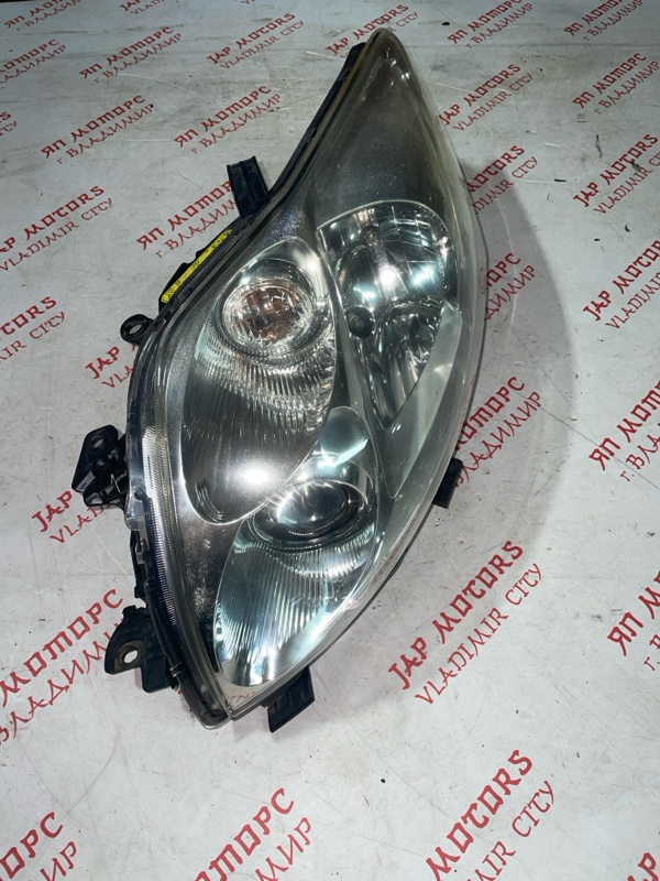 Фара ксеноновая, 13000 рублей, Владимир