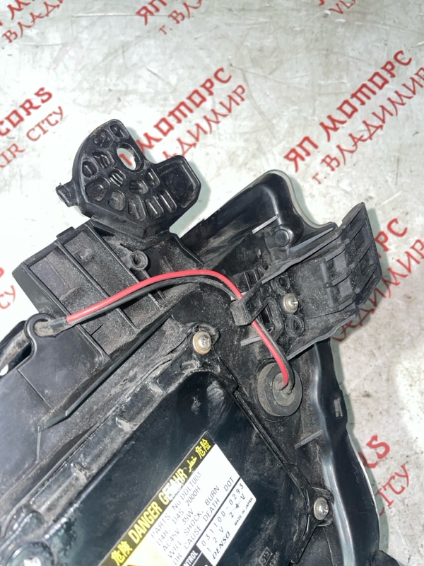 Фара ксеноновая, 13000 рублей, Владимир