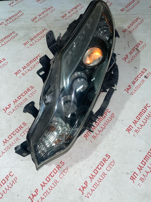 Фара ксеноновая, 15000 рублей, Владимир