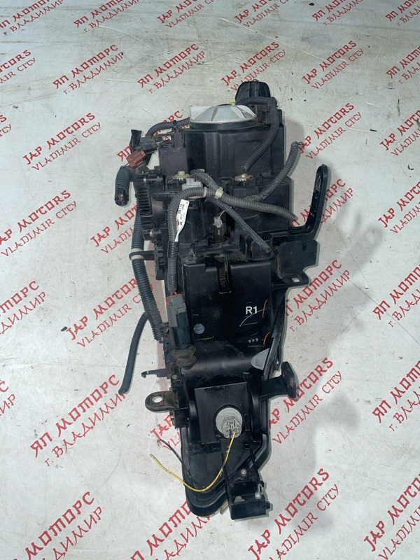 Фара ксеноновая, 15000 рублей, Владимир