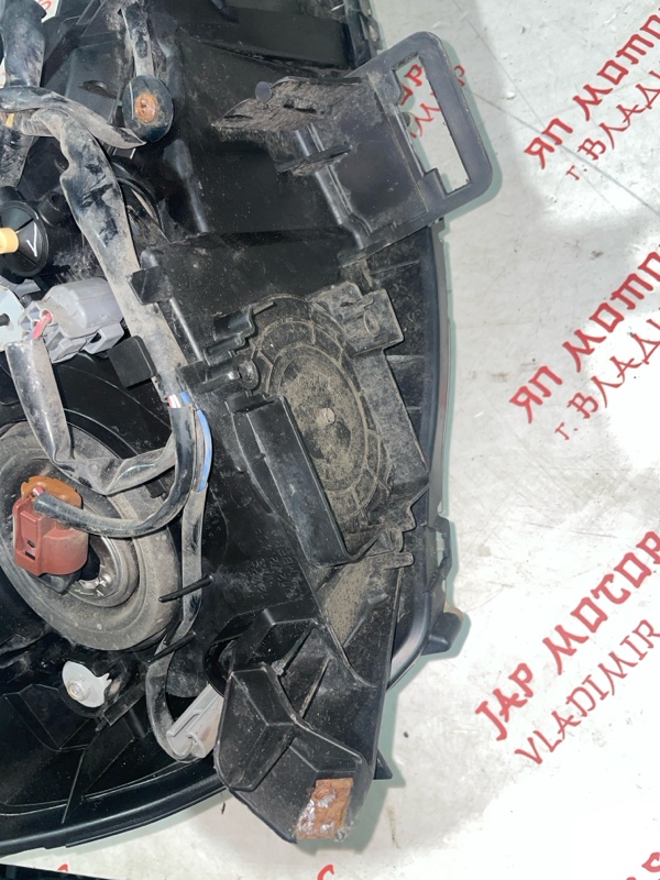 Фара галогеновая, 15000 рублей, Владимир