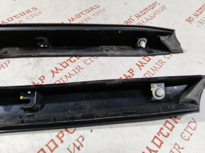 Молдинг лобового стекла, 3500 рублей, Владимир