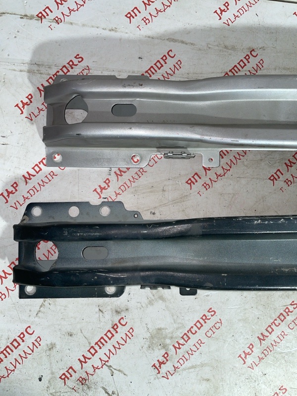 Усилитель бампера, 4000 рублей, Владимир