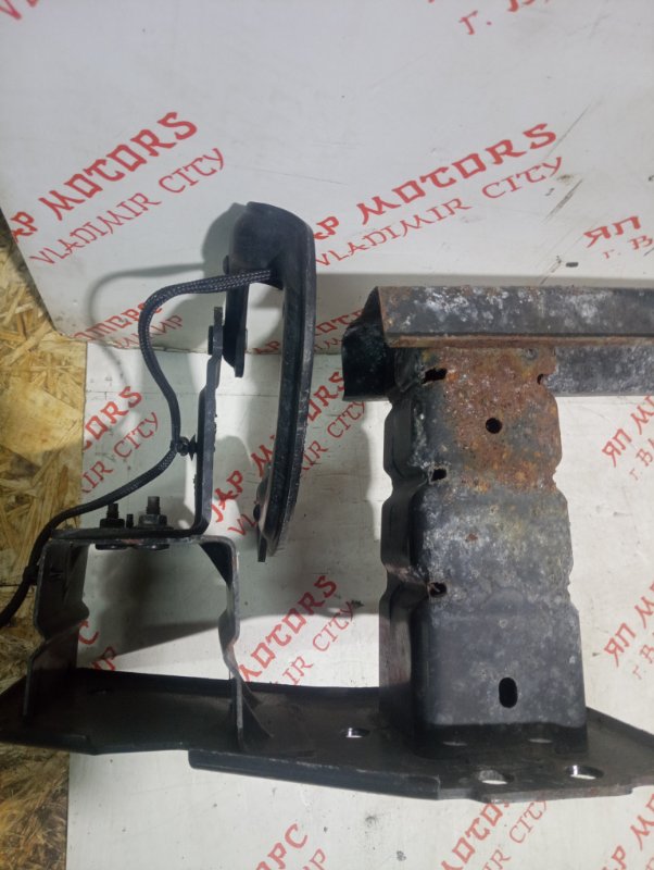 Усилитель бампера, 3000 рублей, Владимир