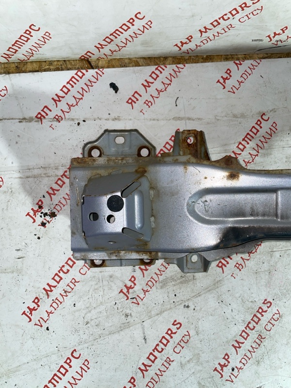 Усилитель бампера, 4000 рублей, Владимир