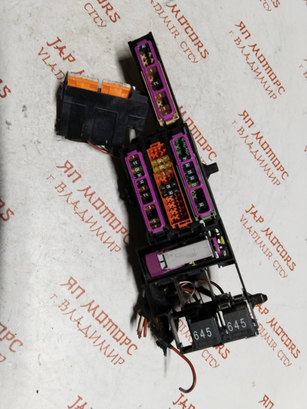 Блок предохранителей, 2500 рублей, Владимир