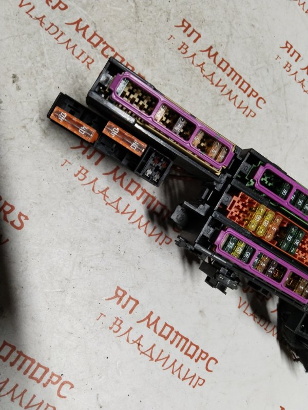 Блок предохранителей, 2500 рублей, Владимир
