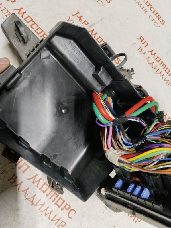 Блок предохранителей, 2500 рублей, Владимир