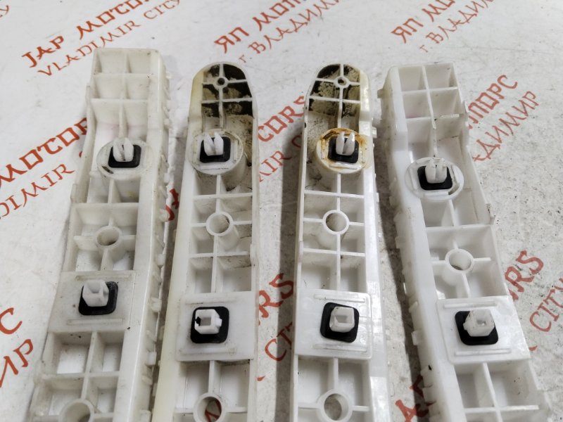 Крепление бампера, 2000 рублей, Владимир