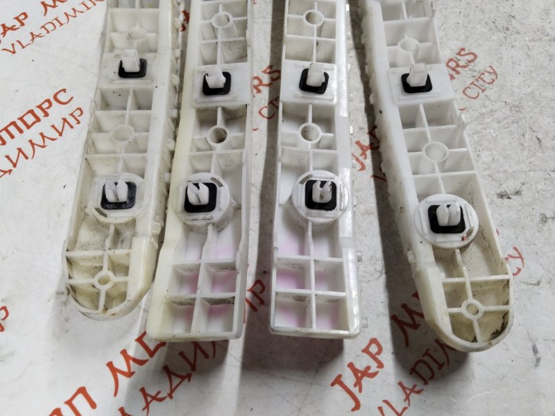 Крепление бампера, 2000 рублей, Владимир