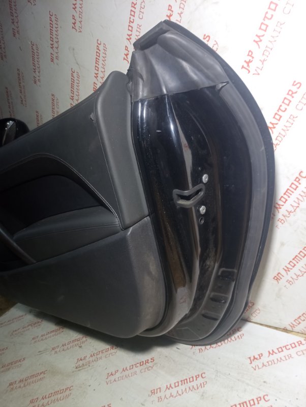 Дверь боковая, 22000 рублей, Владимир