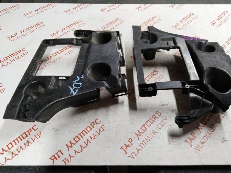 Крепление бампера, 2000 рублей, Владимир