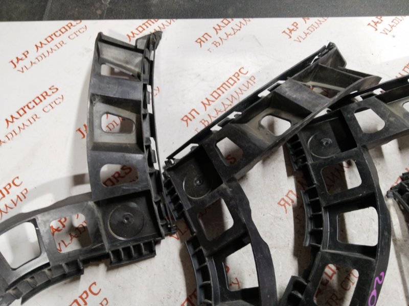 Крепление бампера, 1500 рублей, Владимир