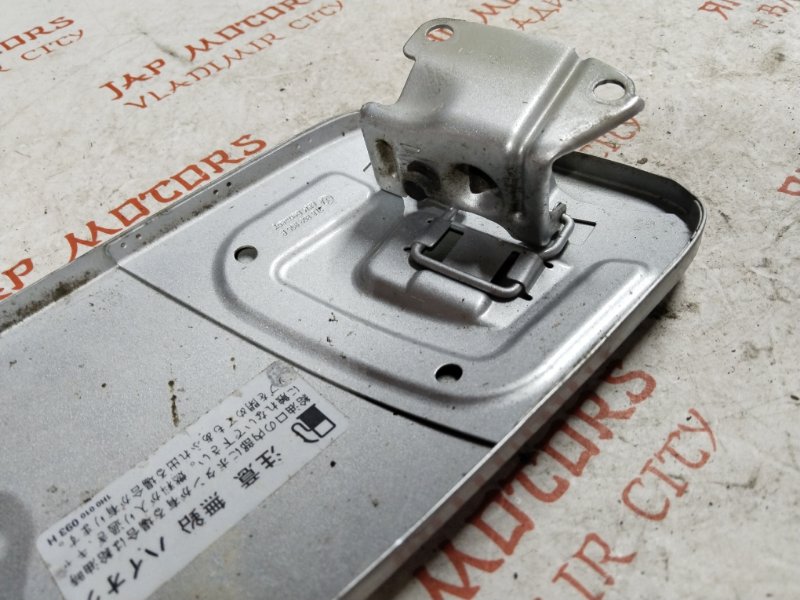 Лючок топливного бака, 1000 рублей, Владимир