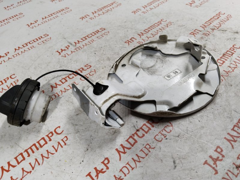 Лючок топливного бака, 1000 рублей, Владимир