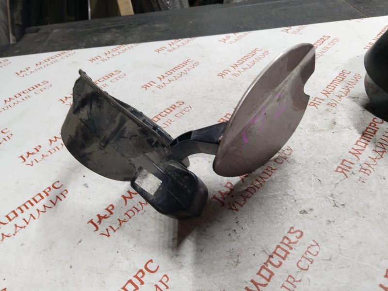 Лючок топливного бака, 2000 рублей, Владимир