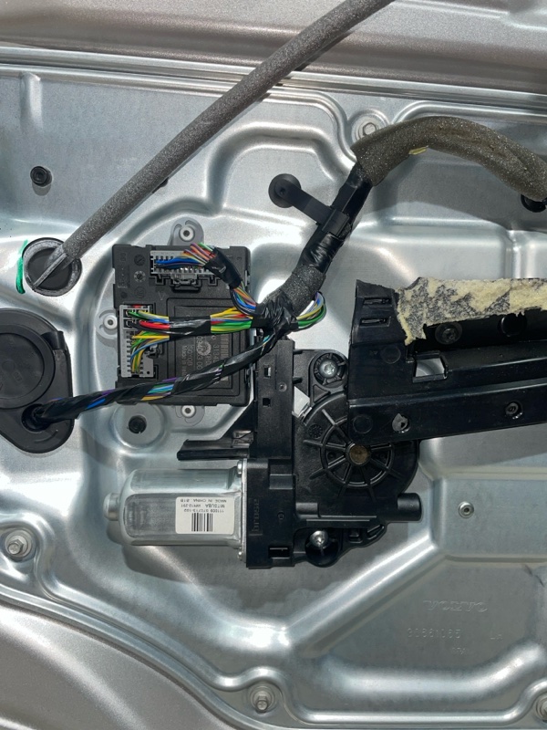 Дверь боковая, 12000 рублей, Владимир