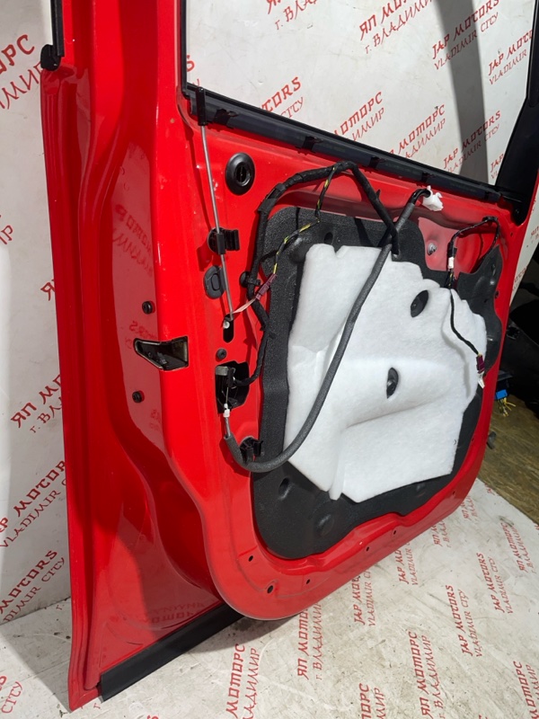 Дверь боковая, 18000 рублей, Владимир