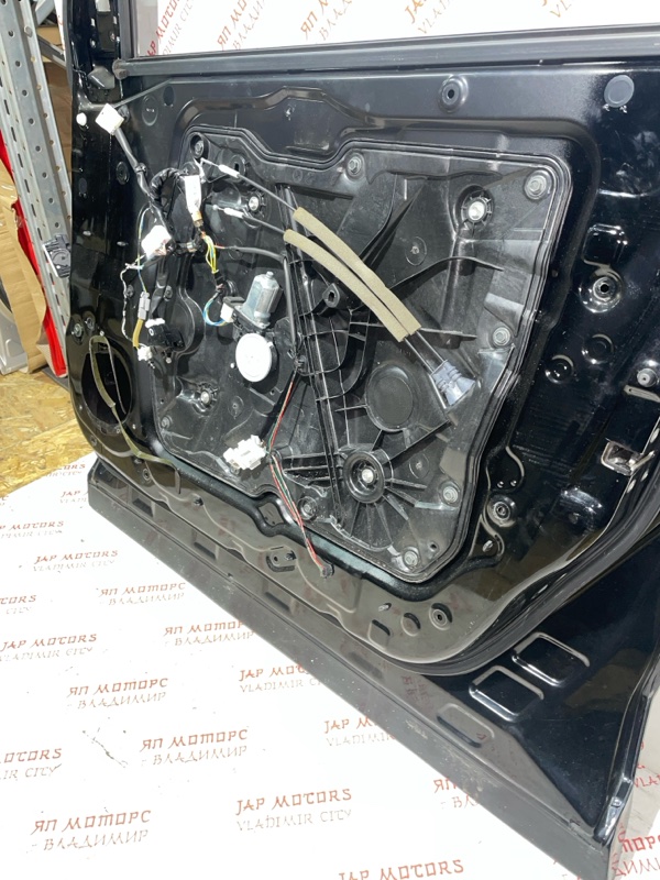 Дверь боковая, 13000 рублей, Владимир