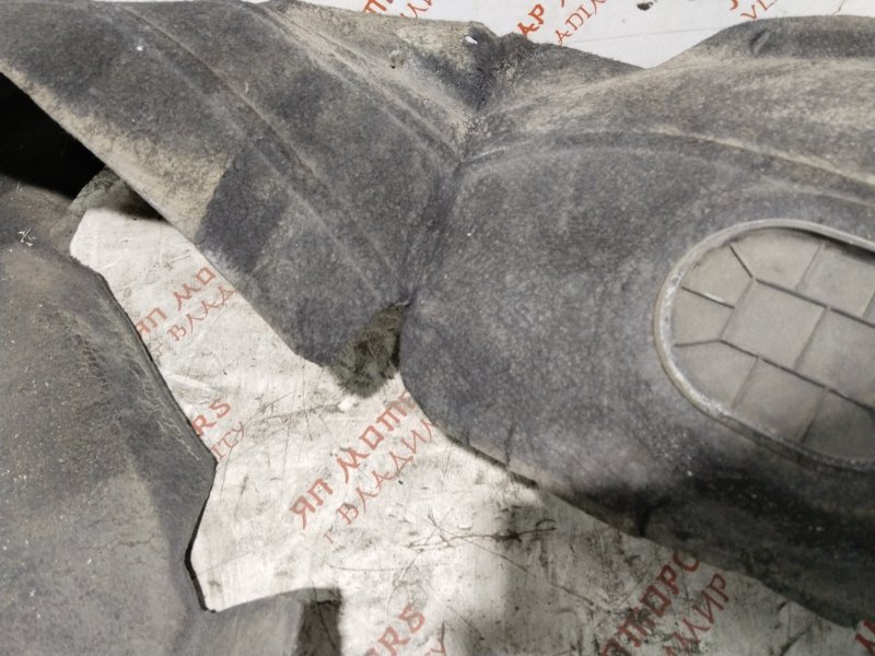 Подкрылок, 3000 рублей, Владимир