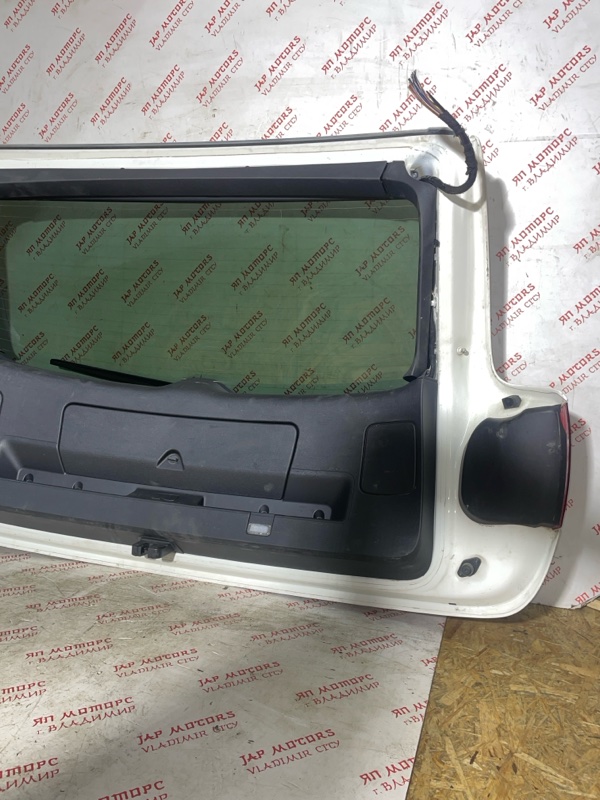 Крышка багажника, 14000 рублей, Владимир