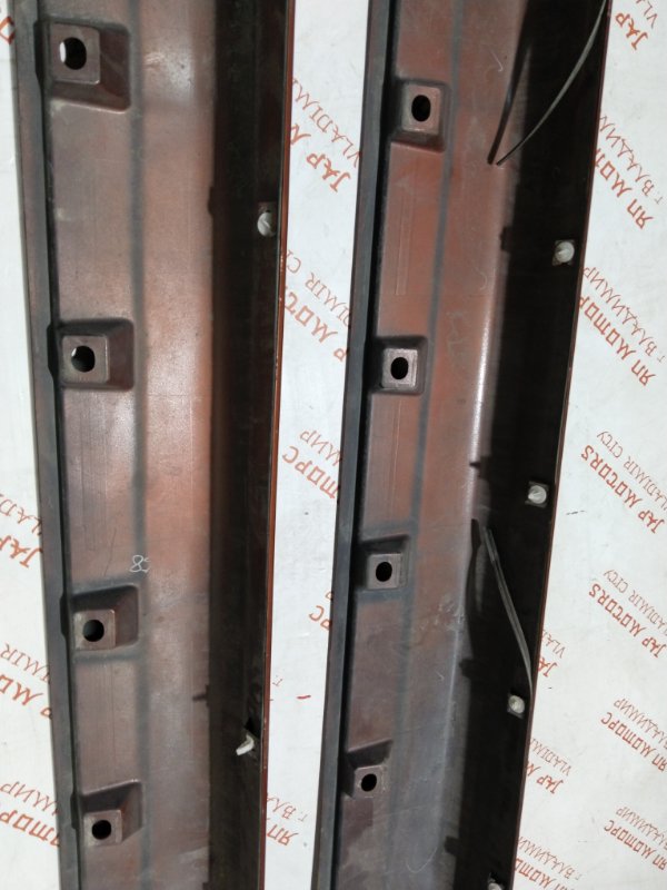 Накладка на порог наружная, 5000 рублей, Владимир