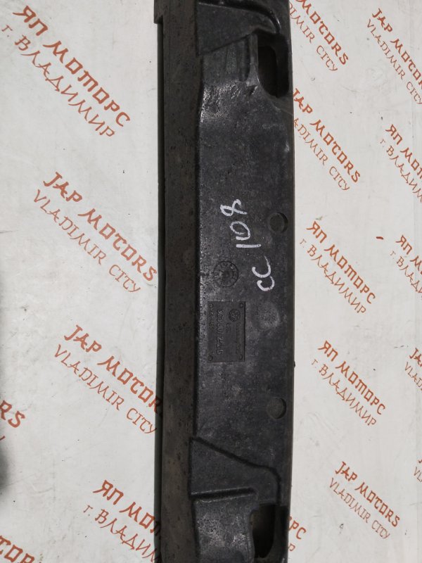 Усилитель бампера, 1000 рублей, Владимир