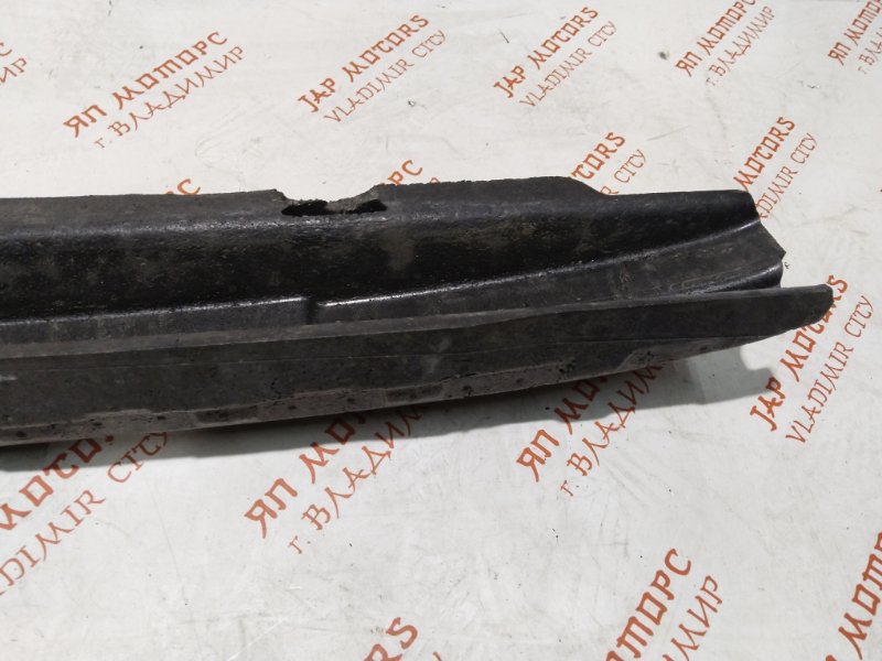 Усилитель бампера, 1000 рублей, Владимир