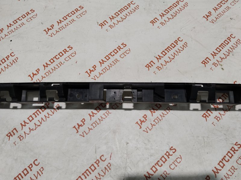 Крепление бампера, 1000 рублей, Владимир