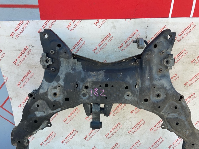 Подрамник двигателя, 15000 рублей, Владимир