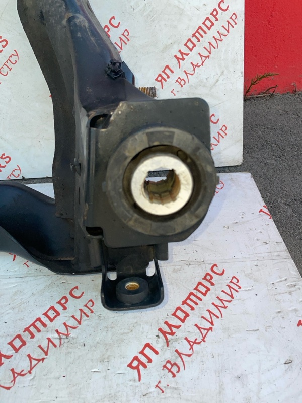 Подрамник двигателя, 15000 рублей, Владимир