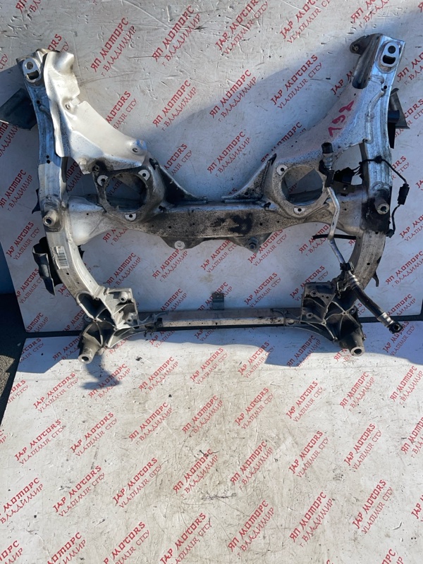 Подрамник двигателя, 15000 рублей, Владимир