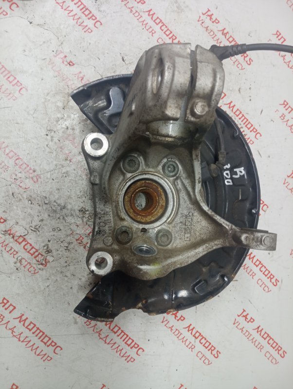 Кулак поворотный, 3500 рублей, Владимир