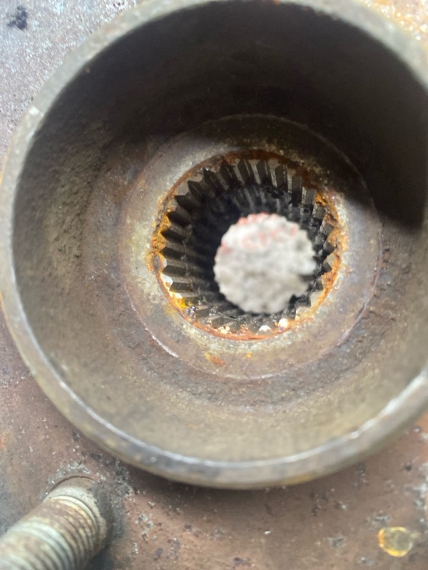 Кулак поворотный, 3000 рублей, Владимир