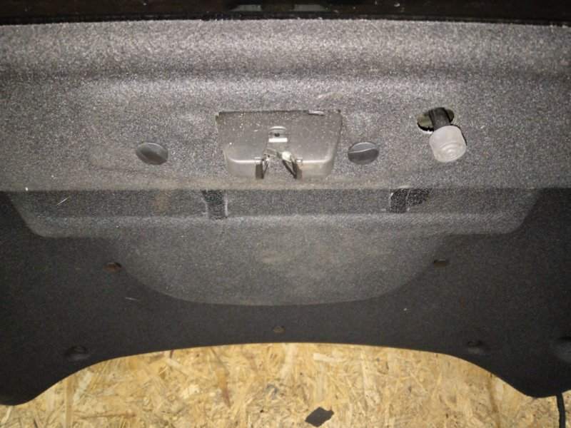 Крышка багажника, 35000 рублей, Владимир