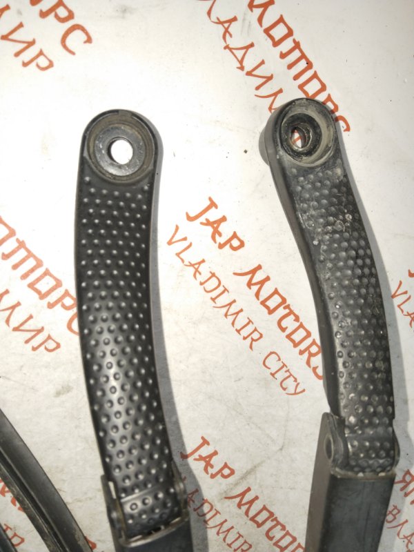 Дворник лобового стекла, 5000 рублей, Владимир