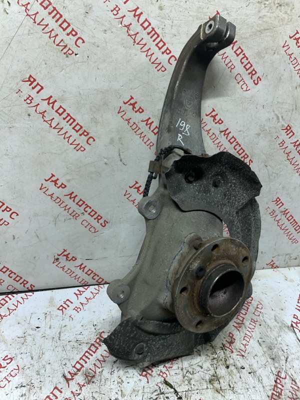 Кулак поворотный, 5000 рублей, Владимир