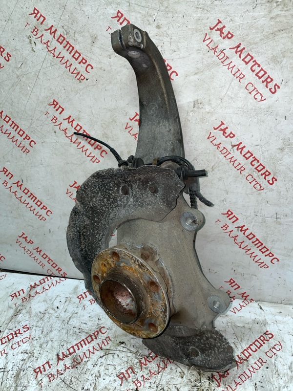 Кулак поворотный, 5000 рублей, Владимир