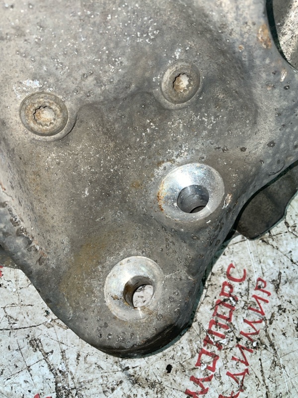 Кулак поворотный, 5000 рублей, Владимир