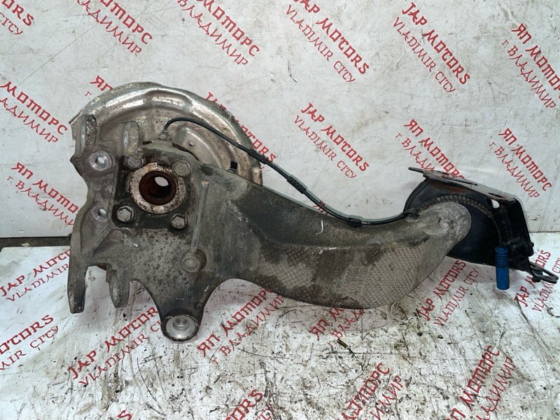 Кулак поворотный, 2000 рублей, Владимир