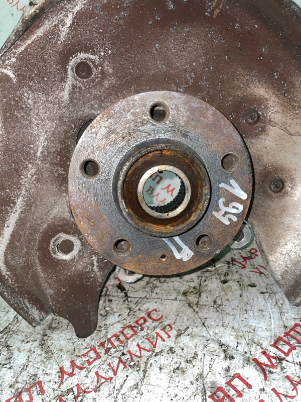 Кулак поворотный, 5000 рублей, Владимир