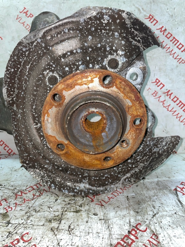 Кулак поворотный, 2000 рублей, Владимир