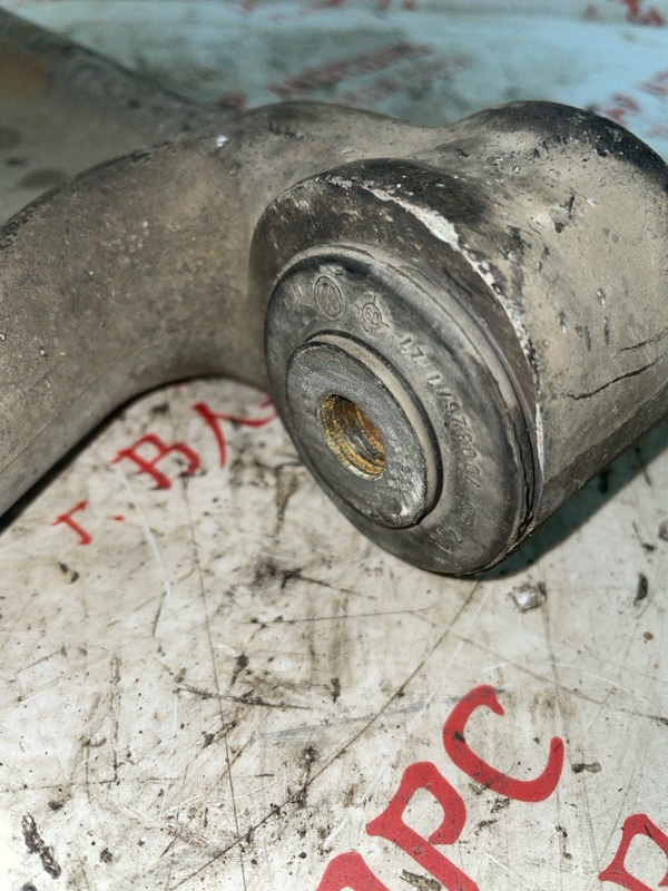 Рычаг подвески нижний, 3000 рублей, Владимир