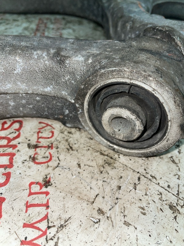 Рычаг подвески нижний, 4000 рублей, Владимир