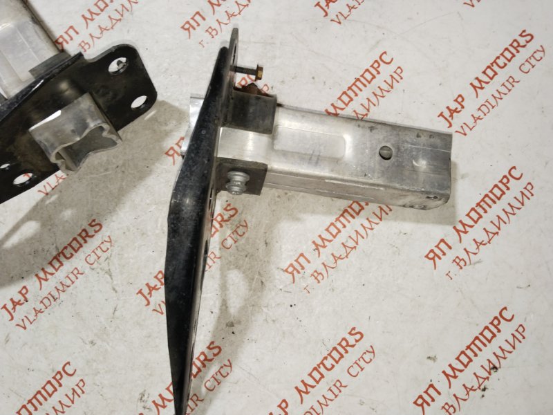 Усилитель бампера, 4000 рублей, Владимир