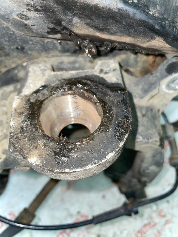 Кулак поворотный, 3000 рублей, Владимир