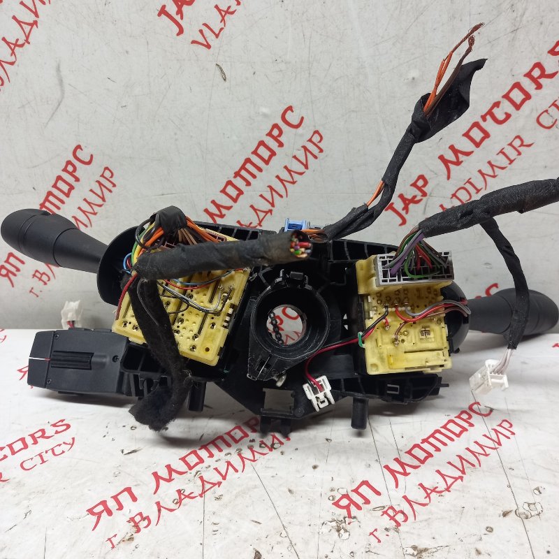 Блок подрулевых переключателей, 5000 рублей, Владимир