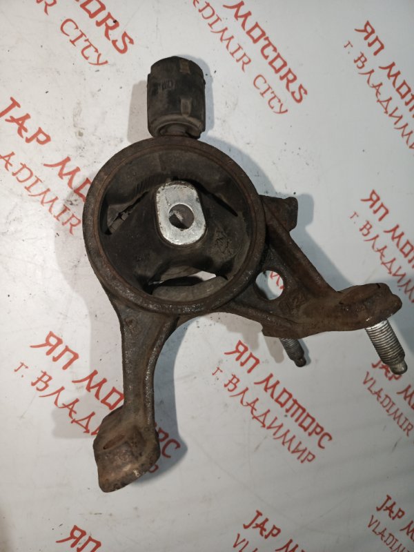 Подушка двигателя, 2000 рублей, Владимир