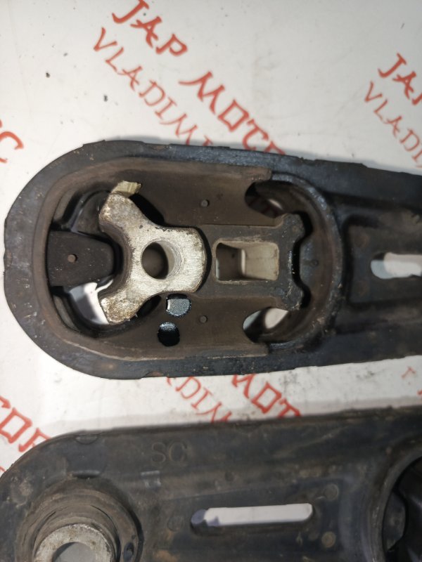 Подушка двигателя, 1250 рублей, Владимир